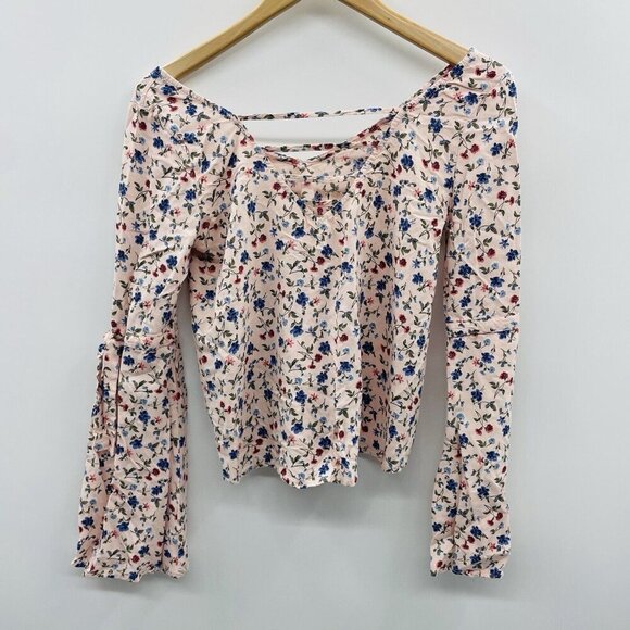 Hollister Juniors Size Small Floral Print Bell Sleeve Woven Blouse in Pink 2525 - Picture 5 of 7